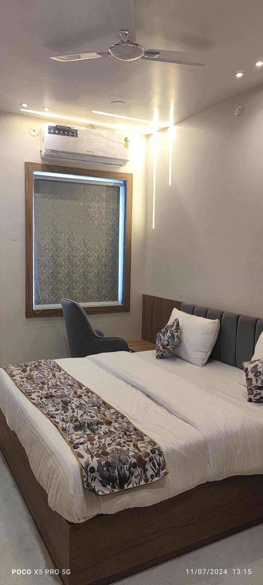 The Silver Spoon Hotel & Restaurant Būndi 외부 사진